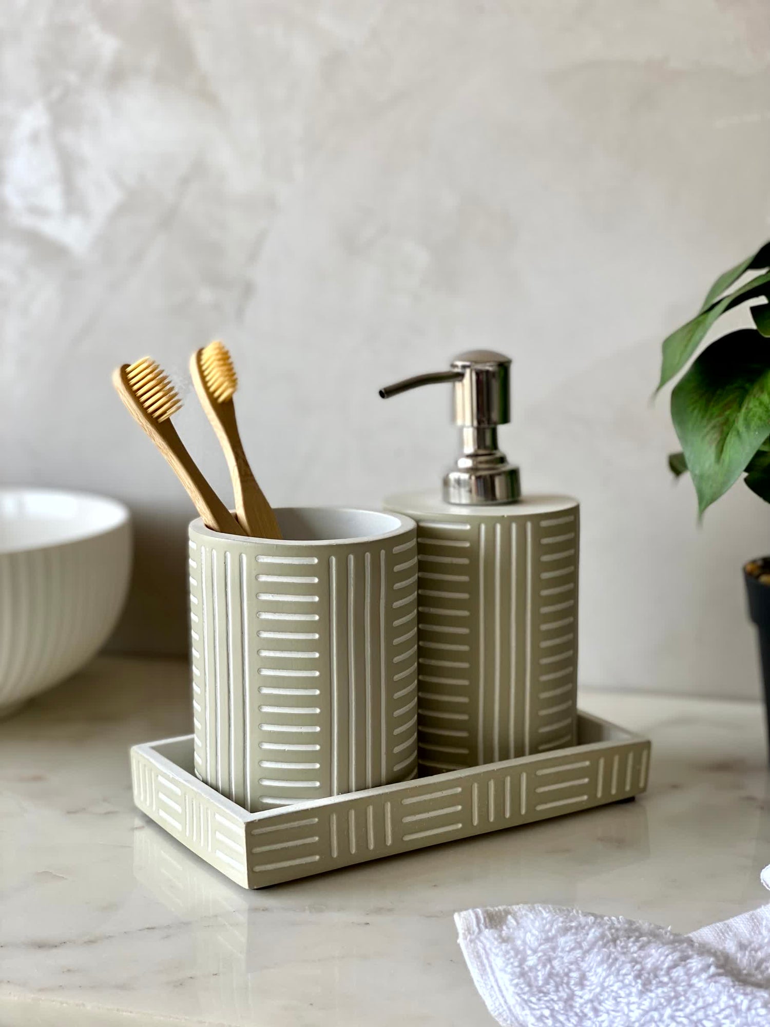 Edora Bathroom Set - Beige