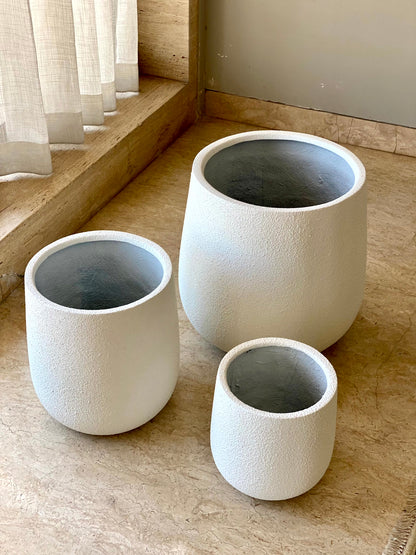 Noa Round Planters - White