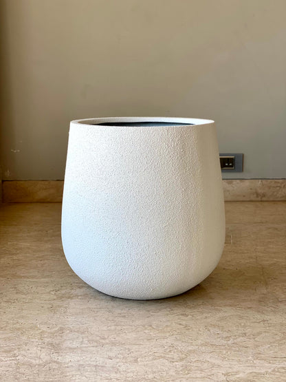 Noa Round Planters - White