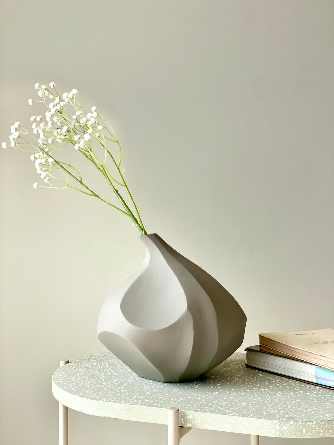 Amphora Abstract Vase Small - Light Grey