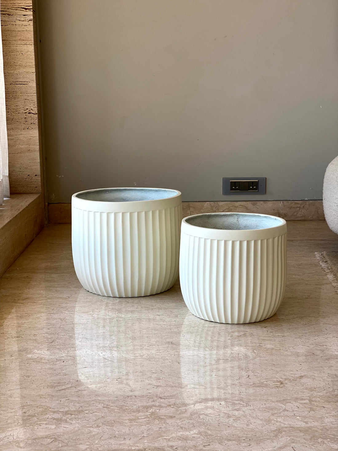 Valen Ribbed Planters - Ivory