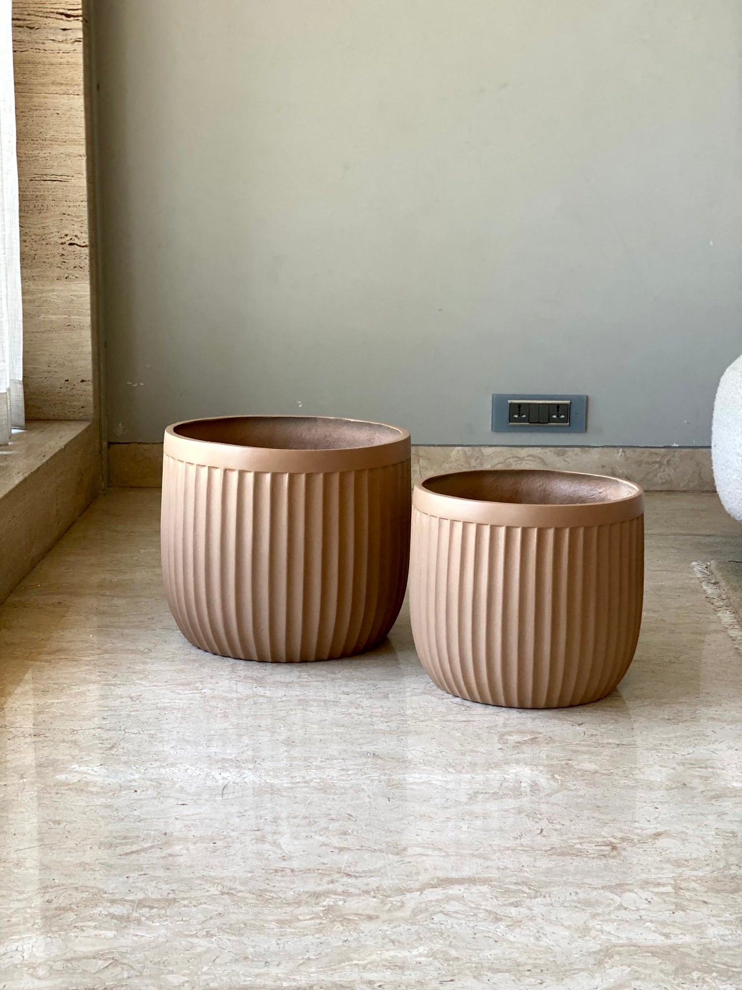 Valen Ribbed Planters - Terracotta Beige