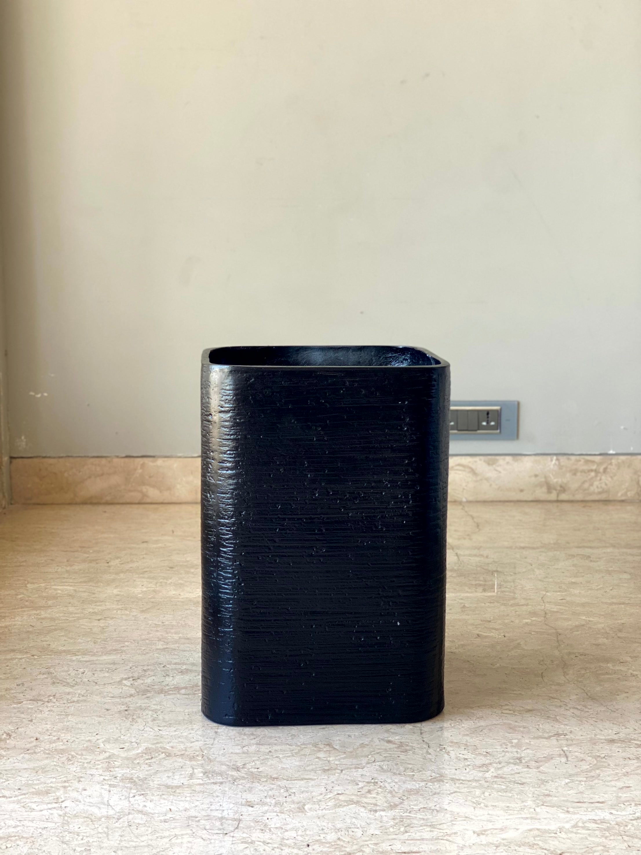 Hudson Square Planters - Black