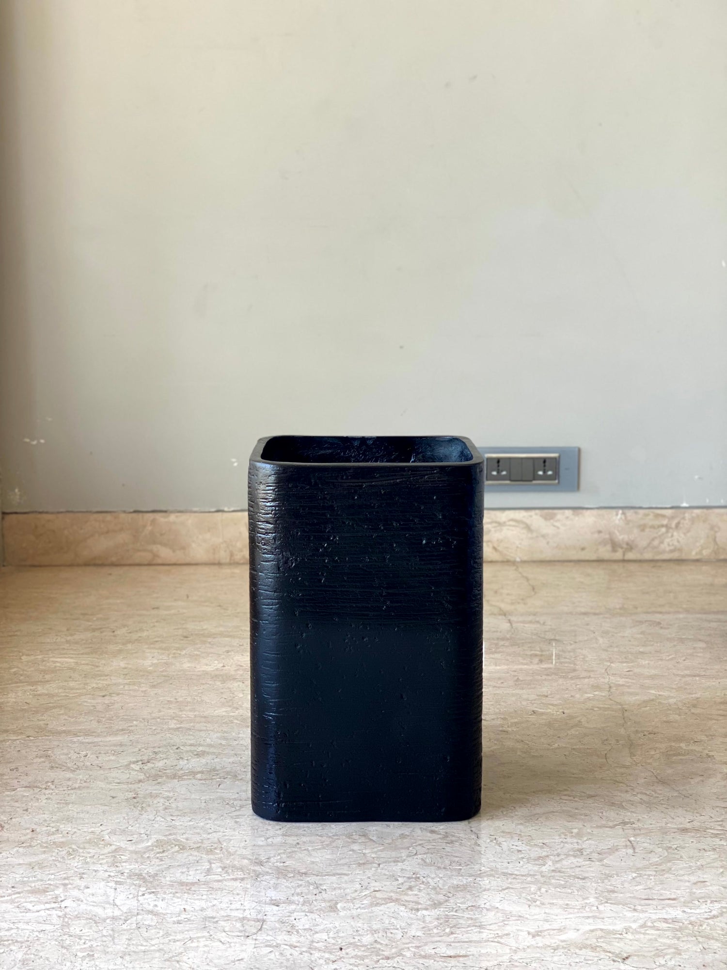 Hudson Square Planters - Black