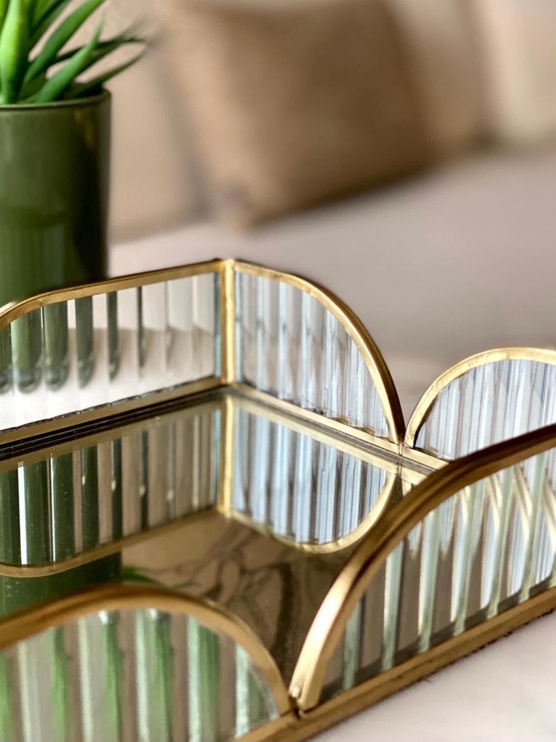Milan Fluted Tray