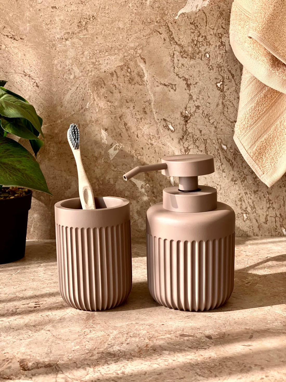 Ripple Bathroom Set - (Brown) Set of 2