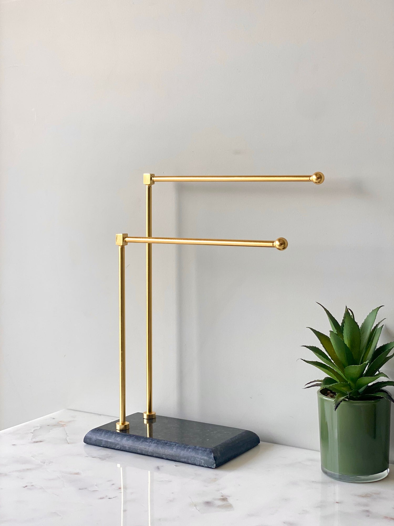 Melrose Hand Towel Stand - Black &amp; Gold