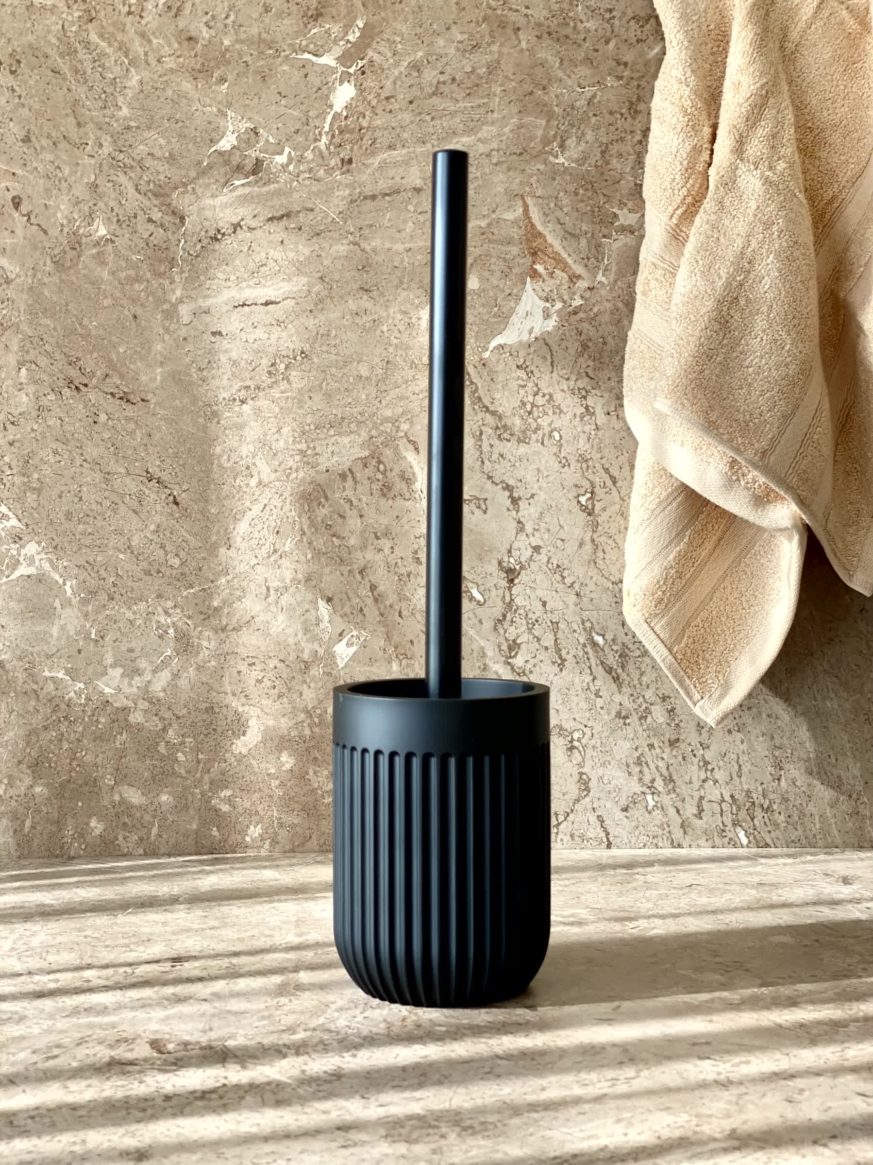 Ripple Toilet Brush - Black