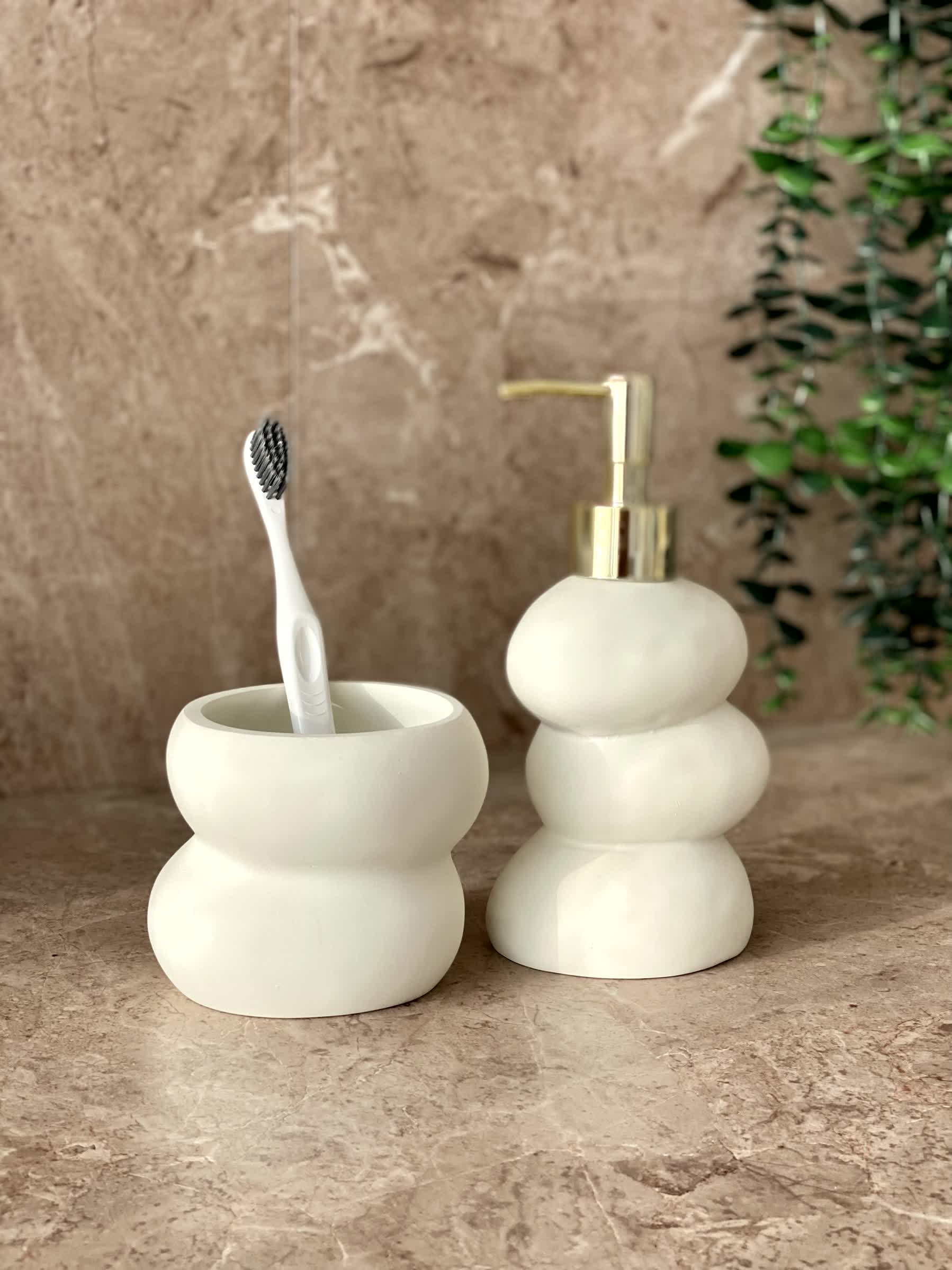 Pebbles Bathroom Set - White (Set of 2)