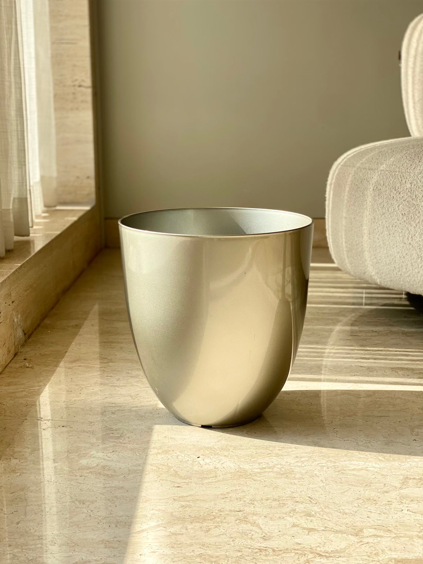 Crystal Planter - Metallic Grey