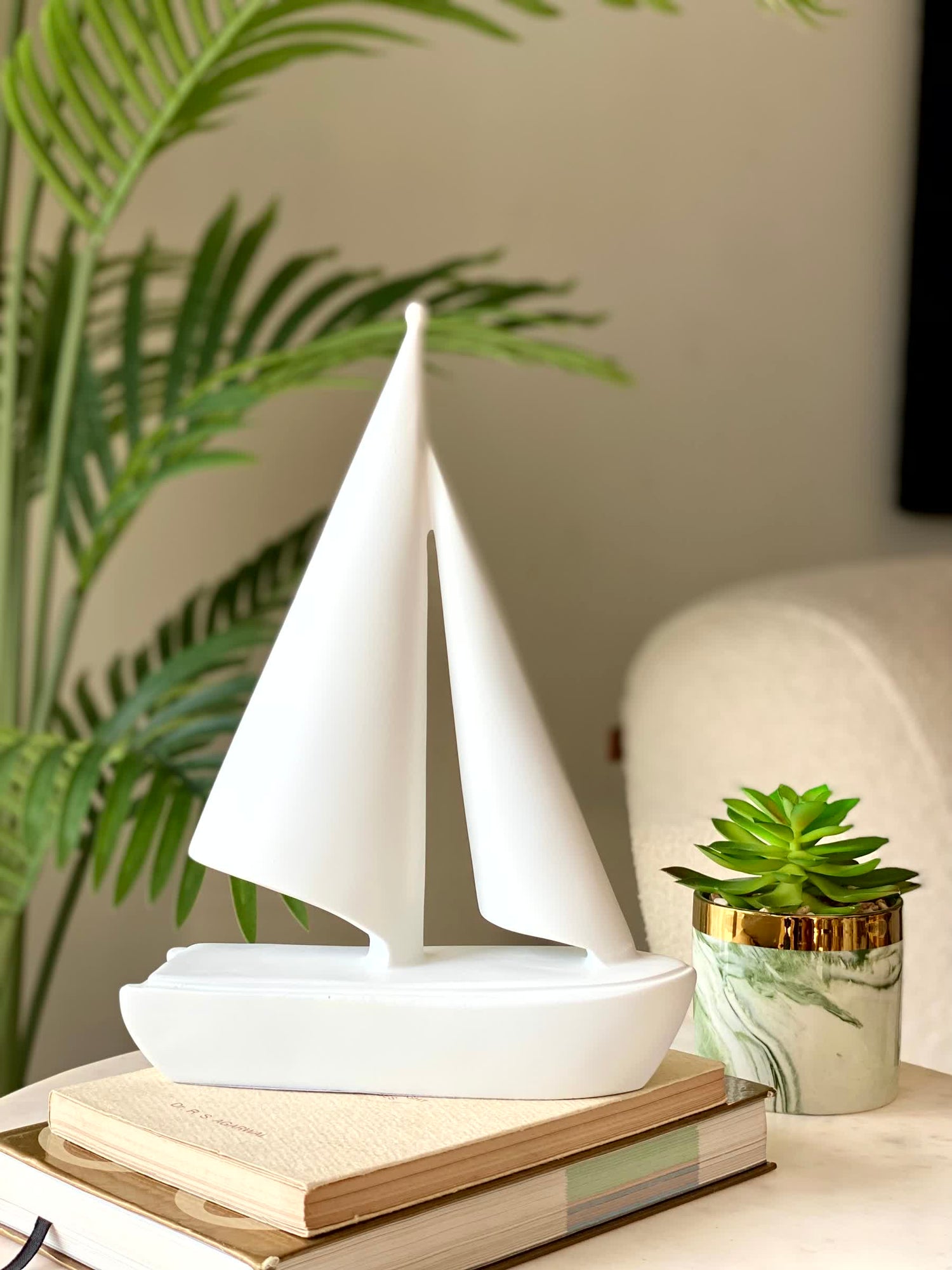 Boat Artefact - White