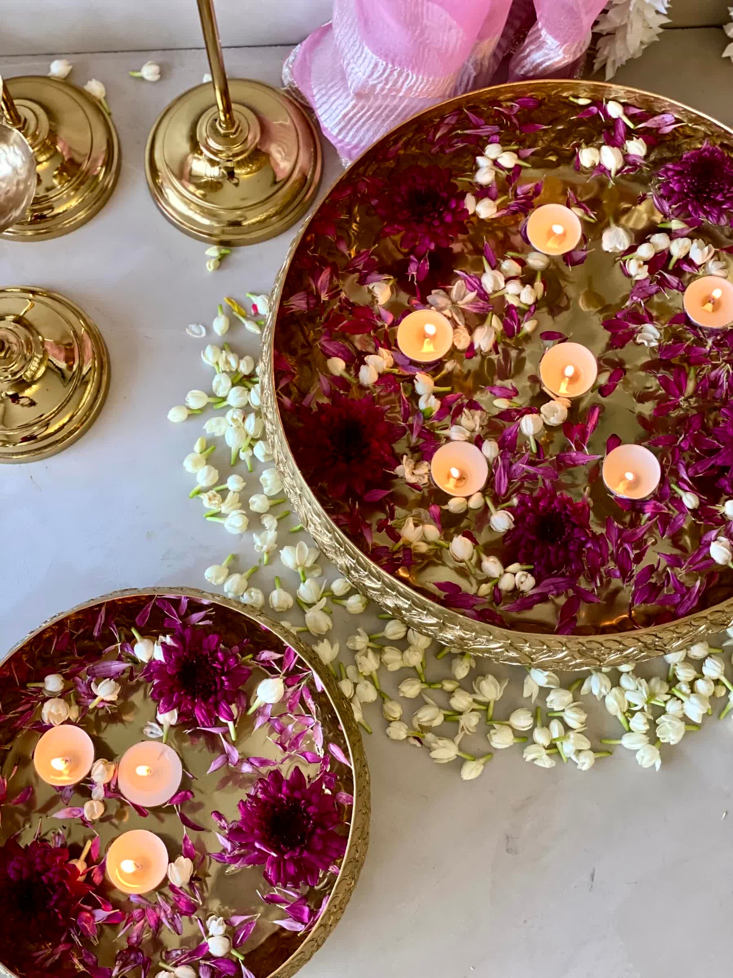 Noor Gold Urli - Medium
