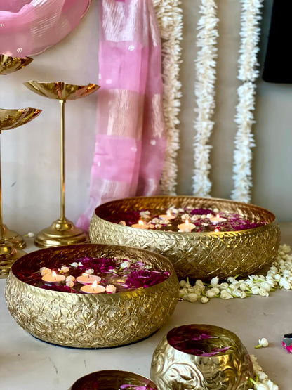 Noor Gold Urli - Medium