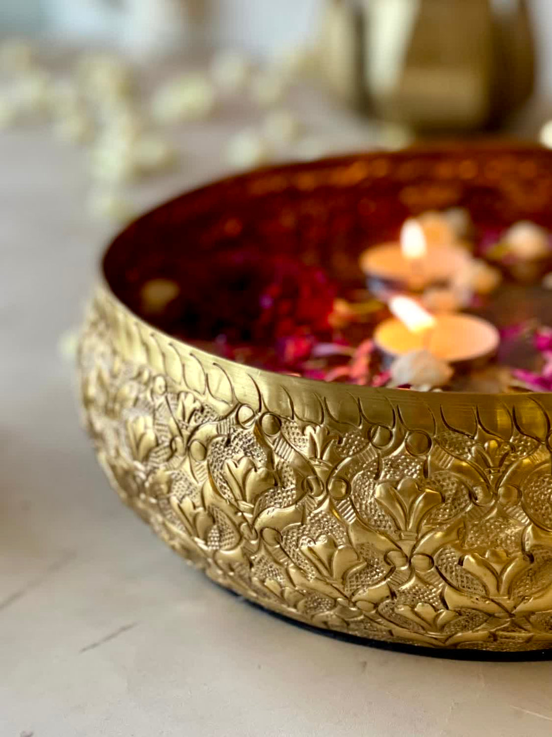 Noor Gold Urli - Medium