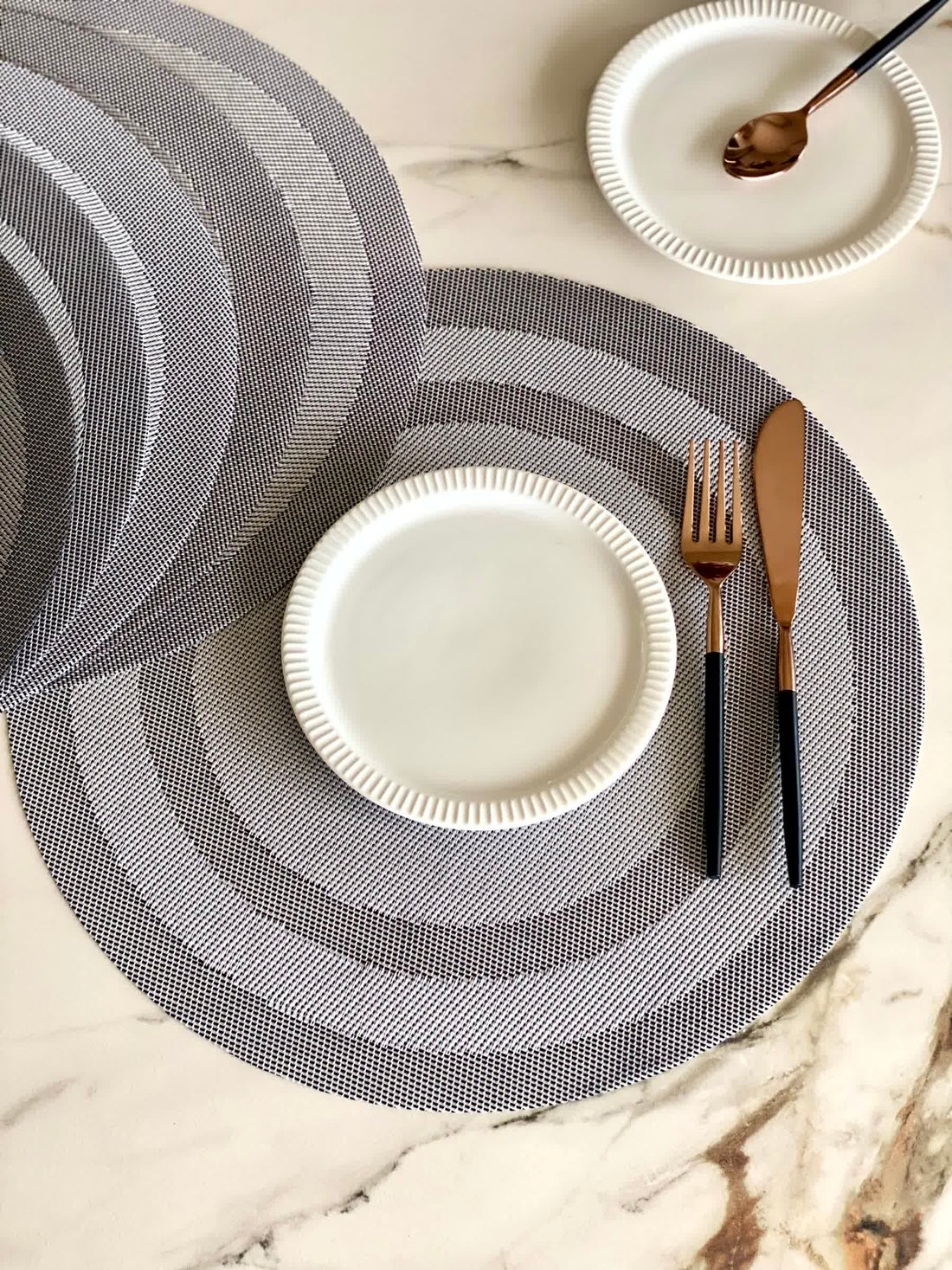 Textured Circular Table Mats - Grey (Set of 6)