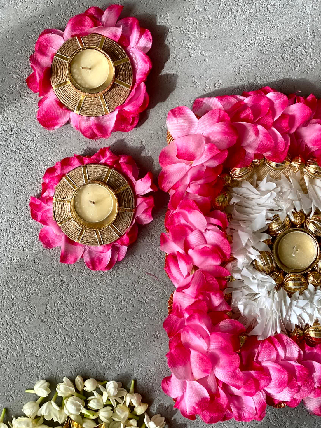 FESTIVE PINK RECTANGLE FLORAL BLOOM RANGOLI SET