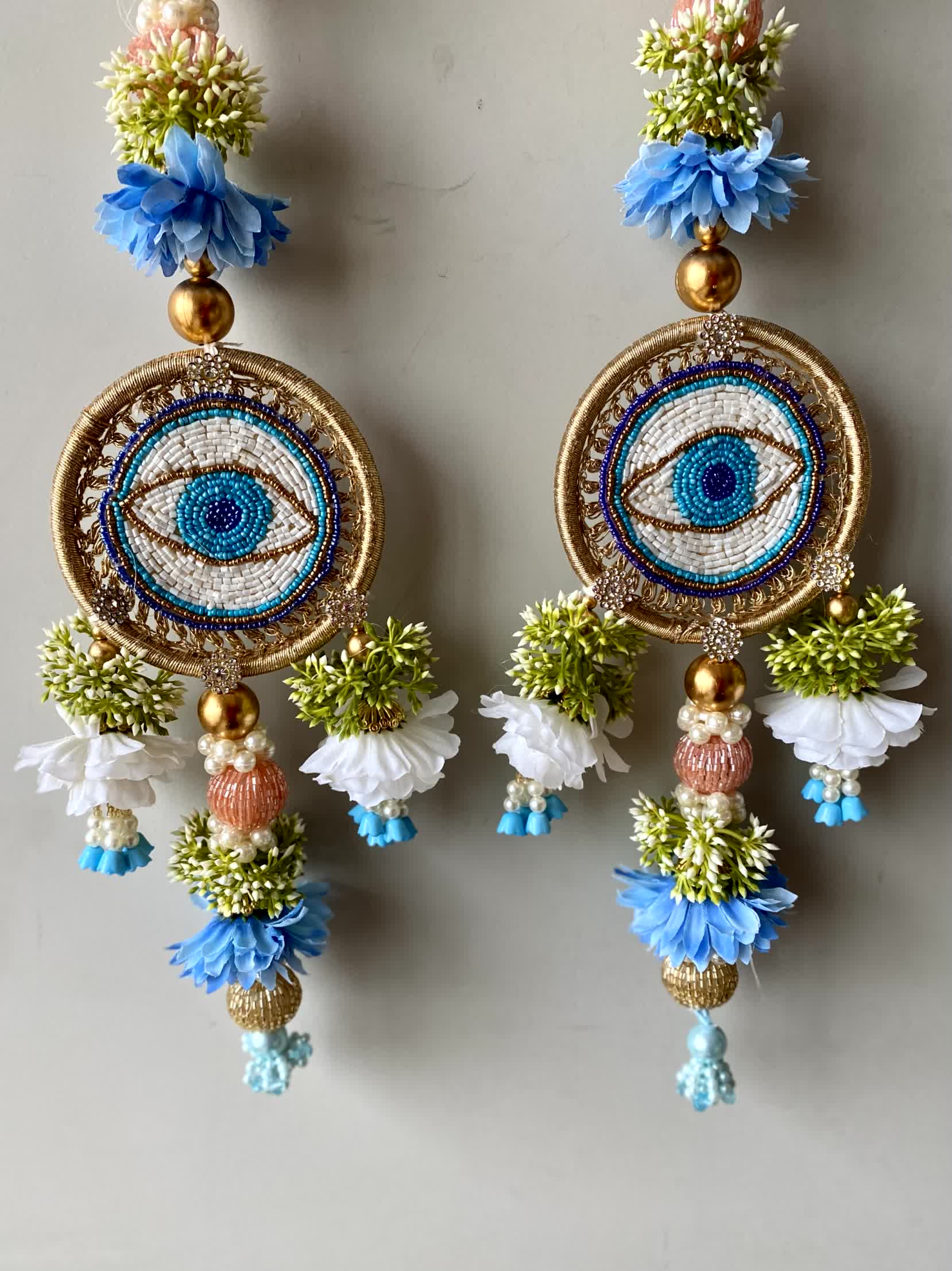 Aura Festive Latkan - Set of 2