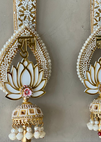Festive Lotus Shubh Labh Latkan