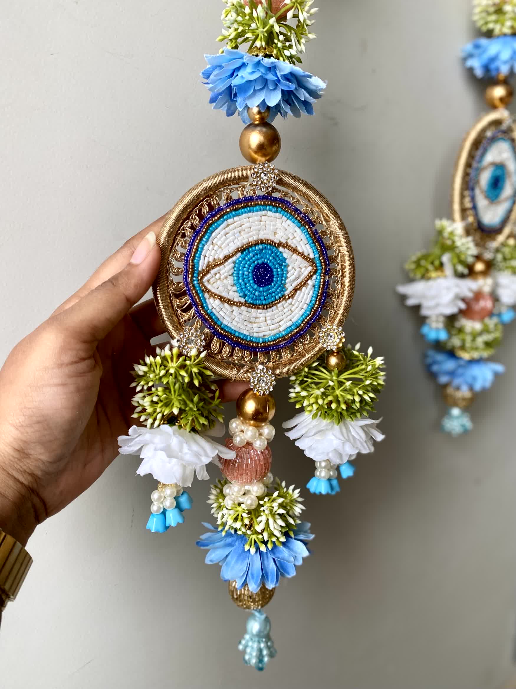 Aura Festive Latkan - Set of 2