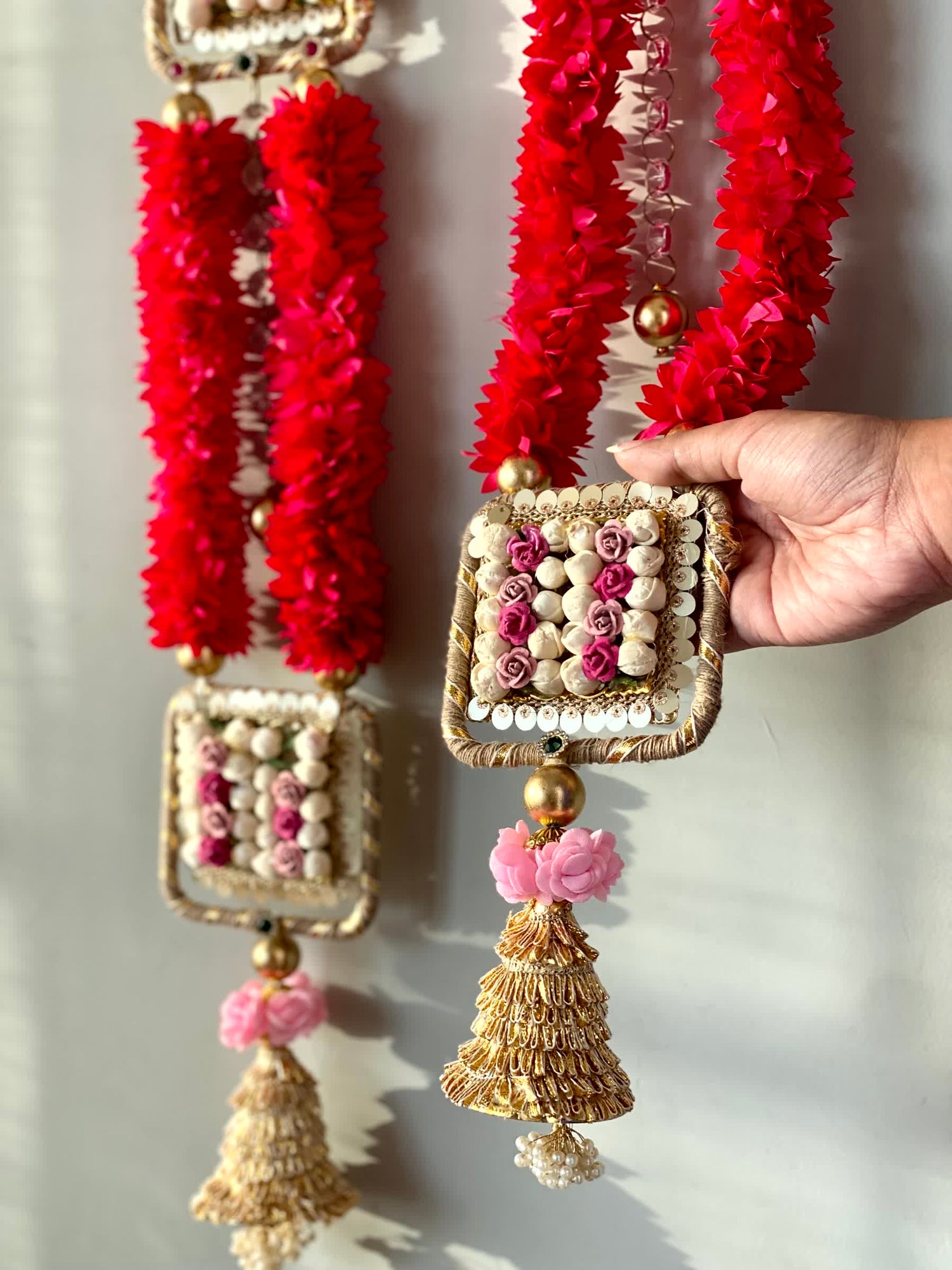 Festive Aabha Latkan - Set of 2