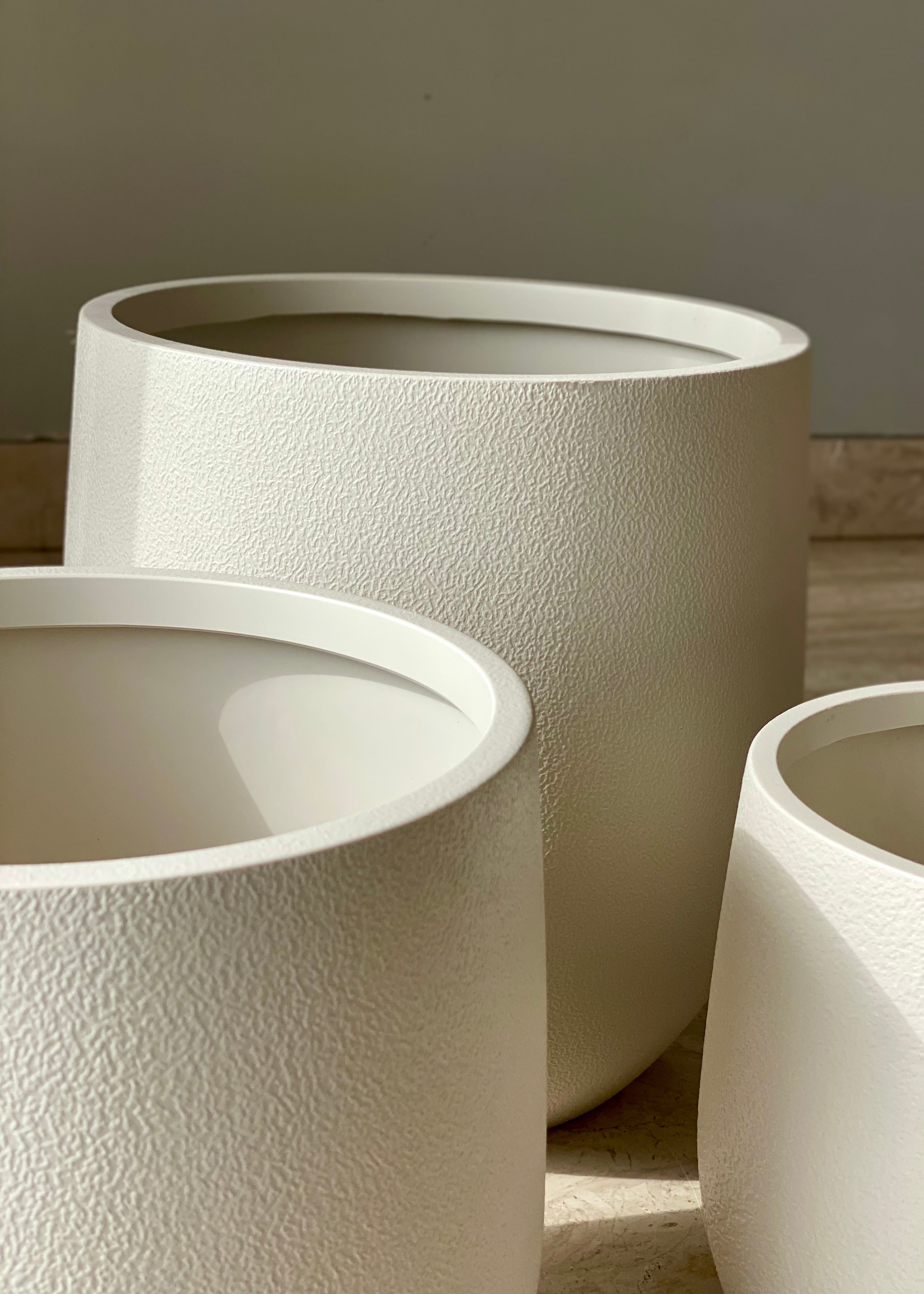 Vana Planters - Ivory
