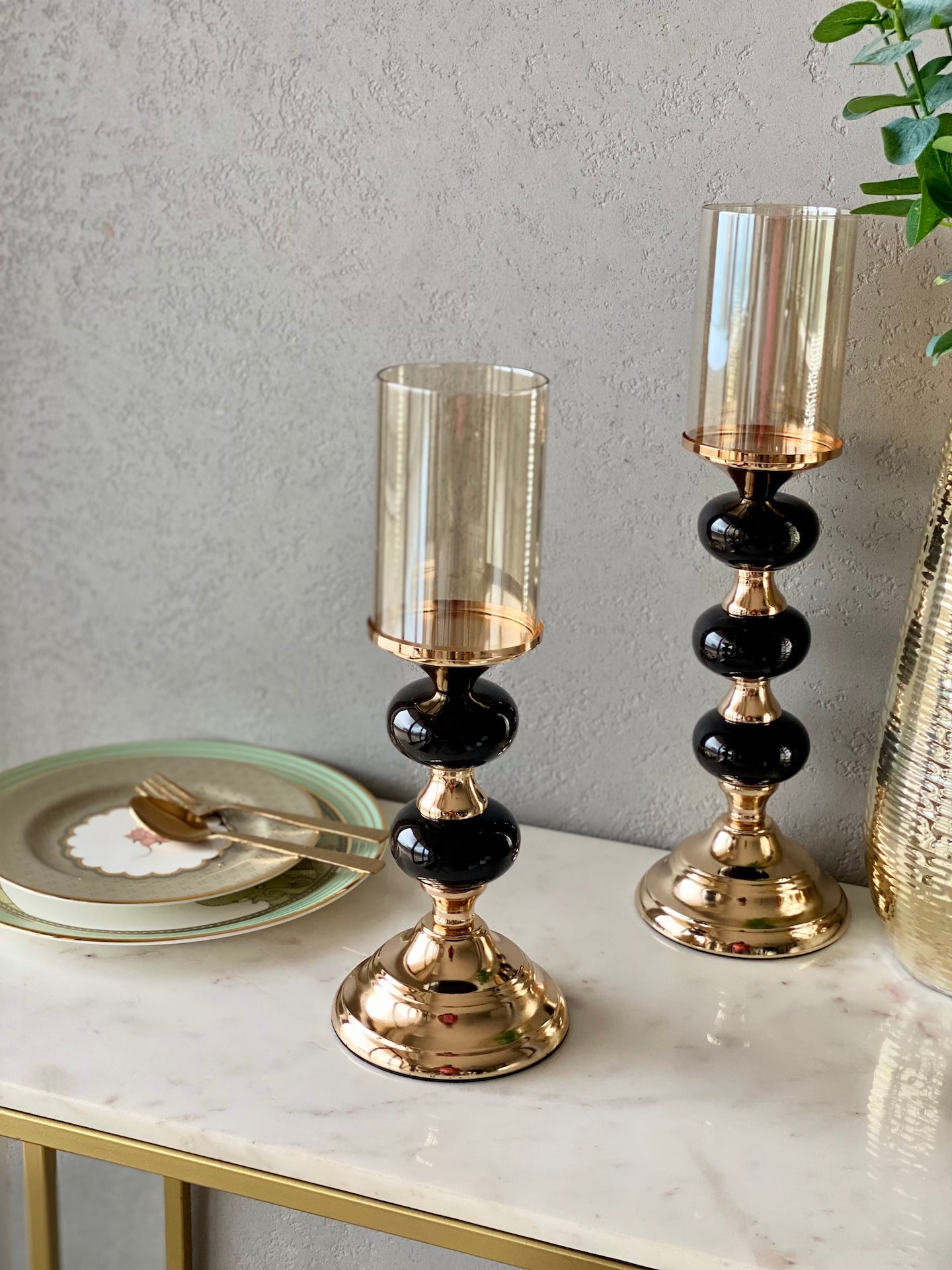 Mystic Small Candle Stand (Black)