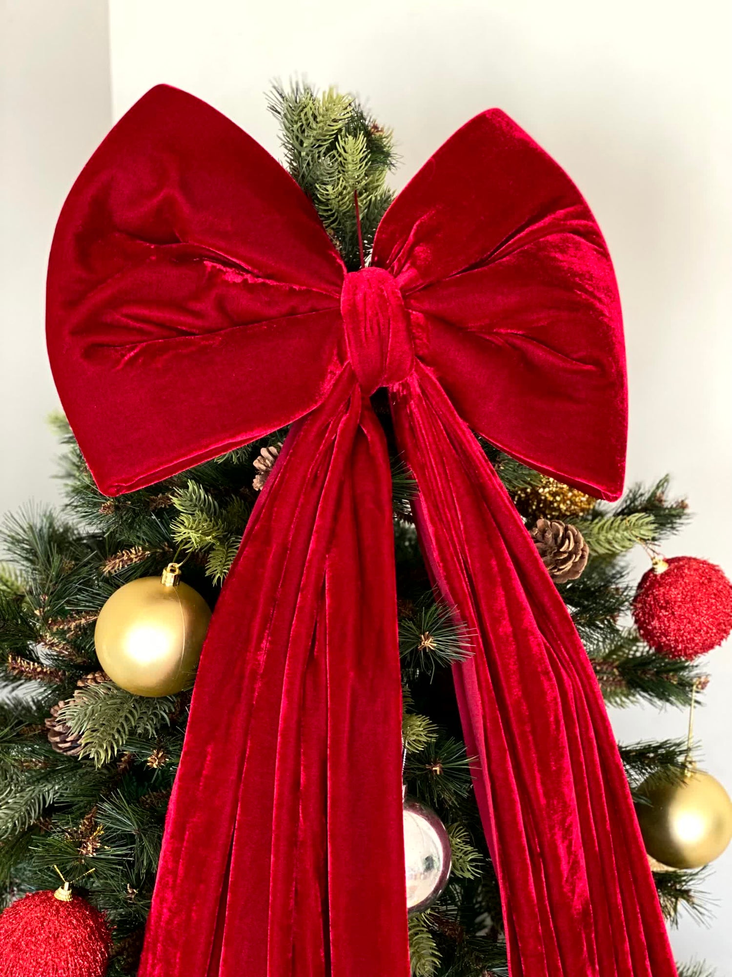 Christmas Red Bow Ornament (Medium)