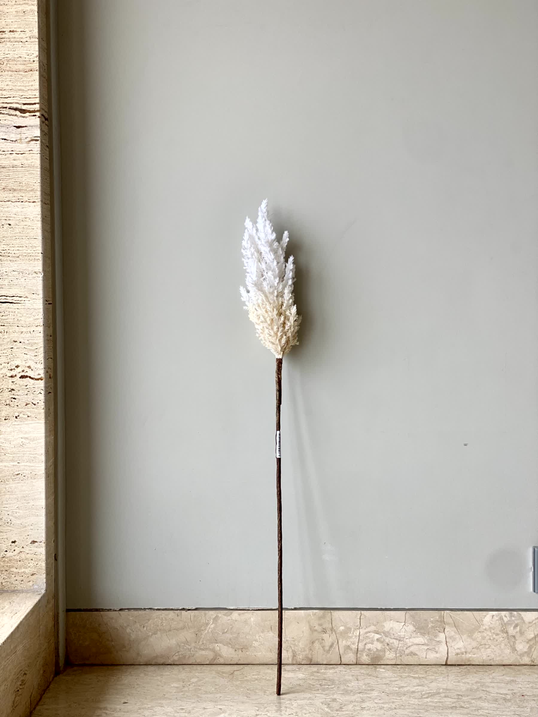 Artificial Wheat Silk Flower Stick (One Stem) - White (Short)