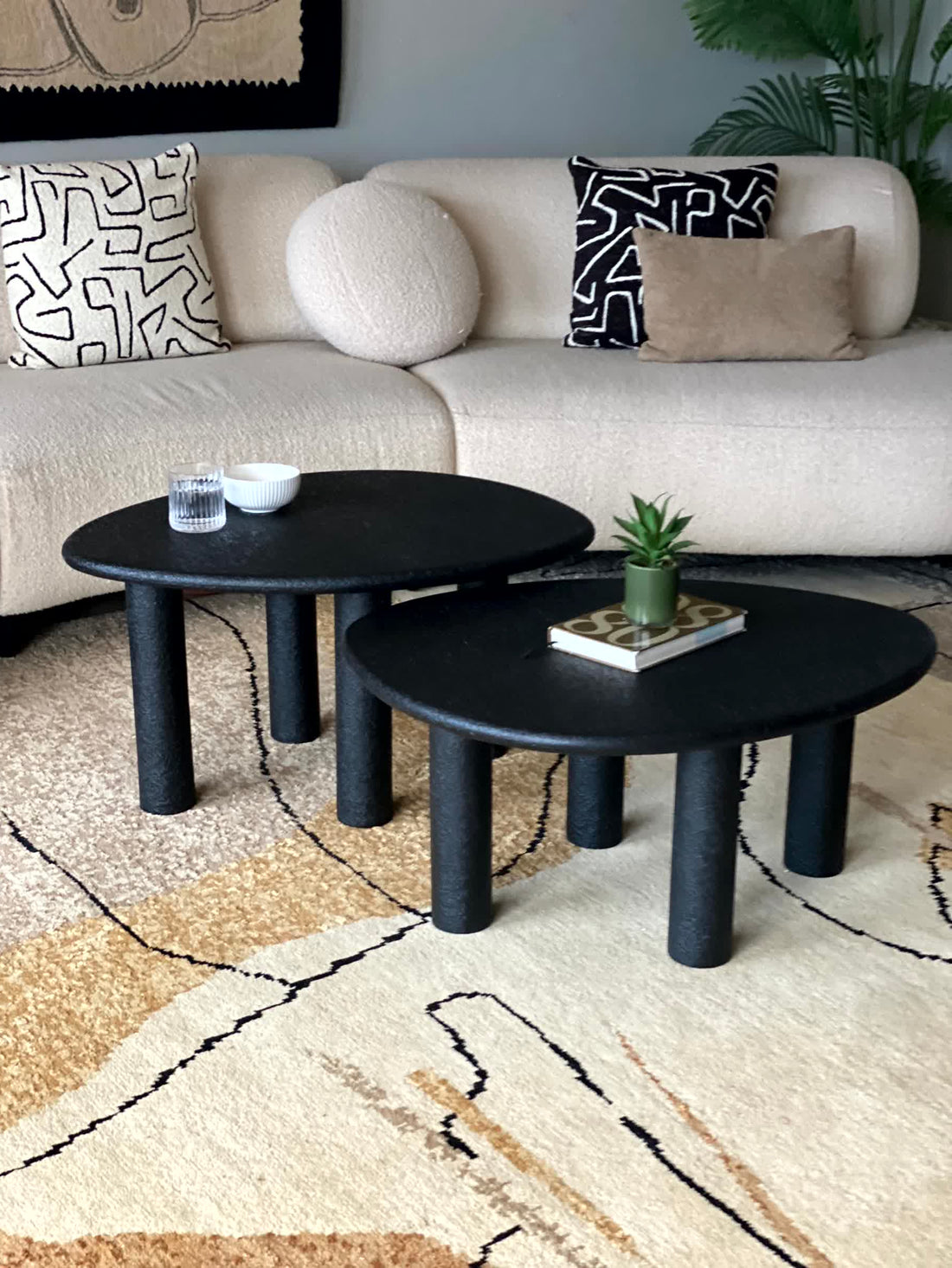 Odessa Nesting Tables - Black (Set of 2)