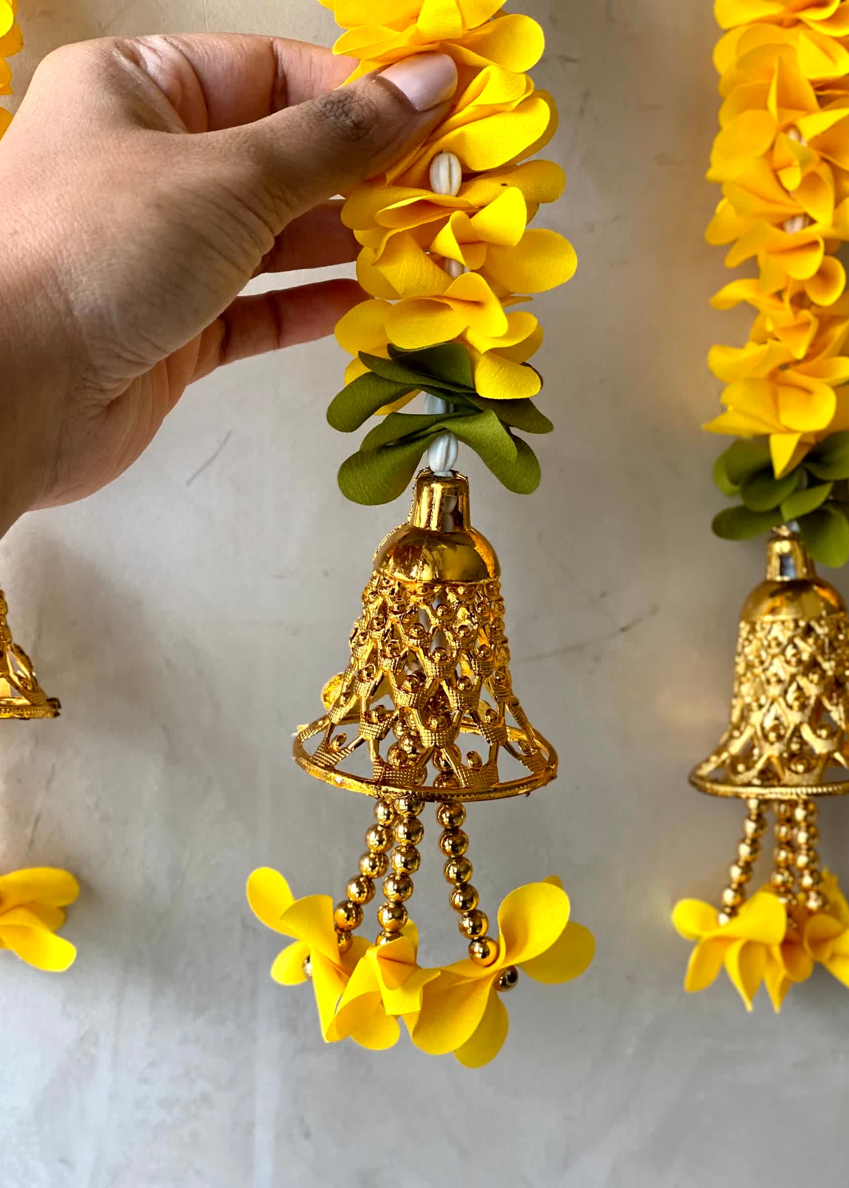 Swarna Marigold Floral Ladi - Set of 10