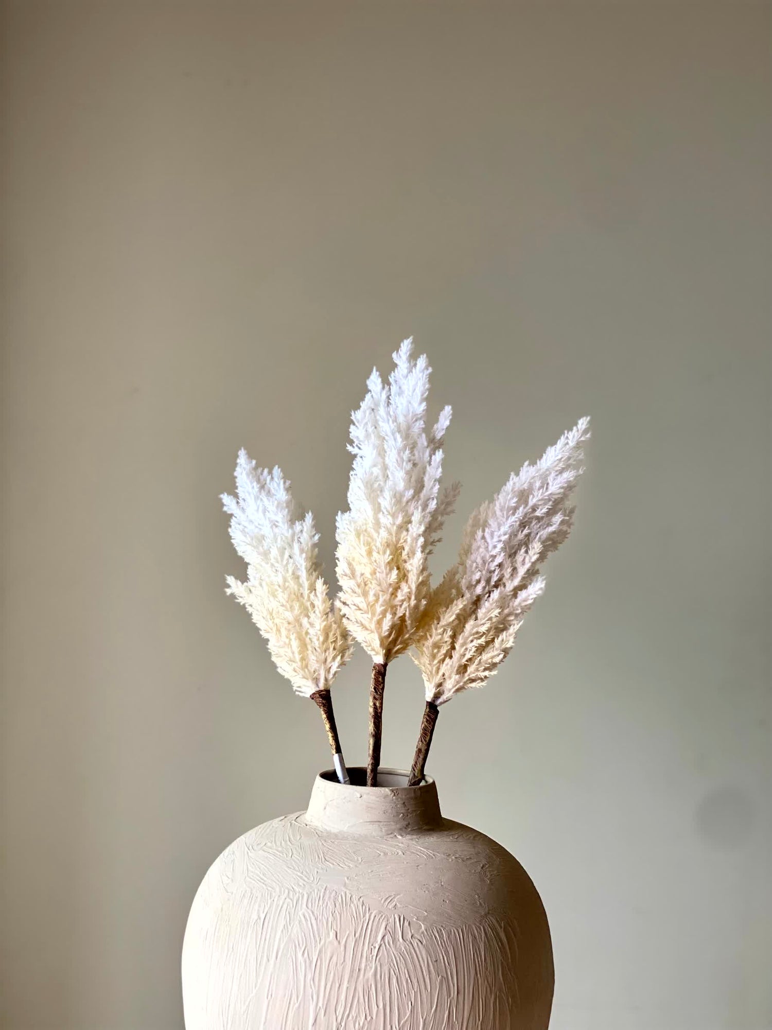 Artificial Wheat Silk Flower Stick (One Stem) - White (Short)