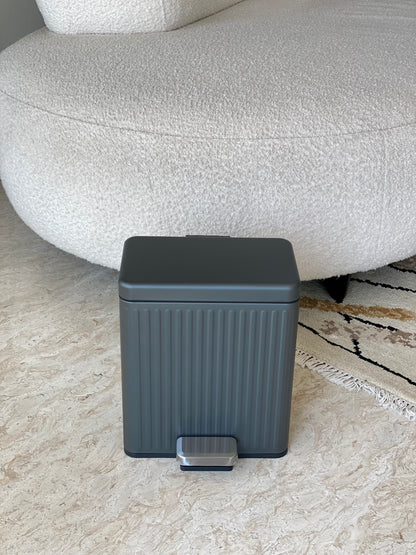 Kairo Metallic Dustbin - Grey (6L)