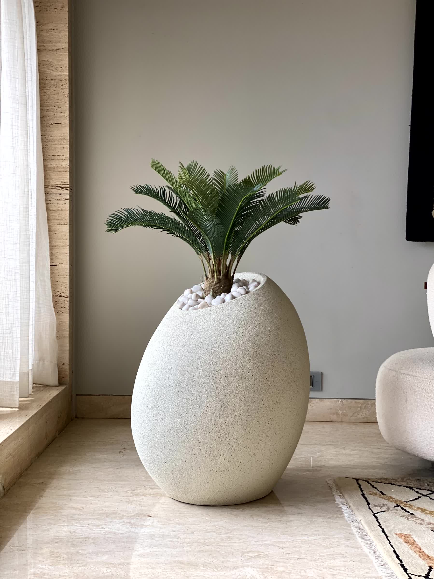 Acropolis Planter - Ivory