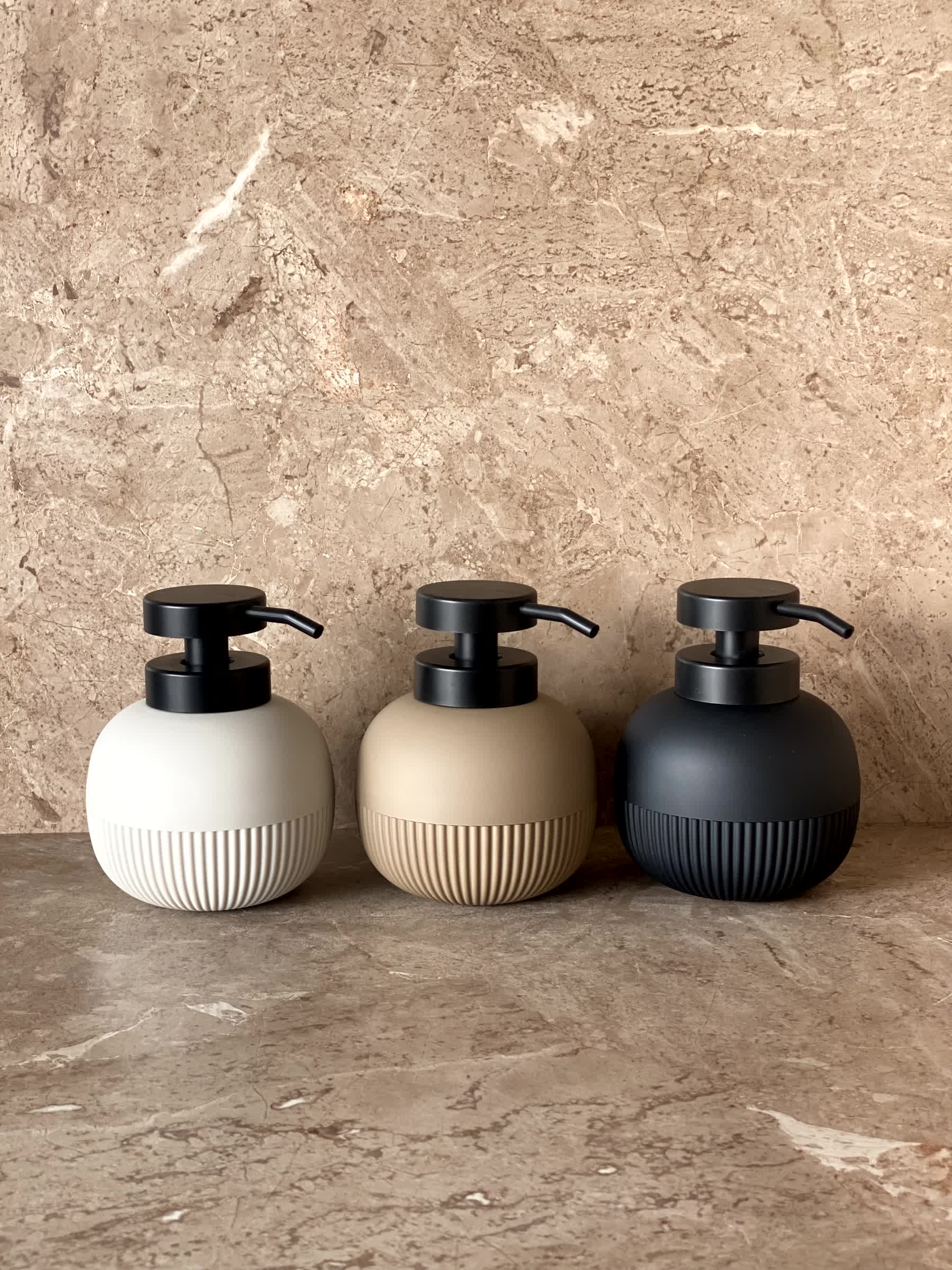 Chaton Round Bathroom Dispenser - Beige