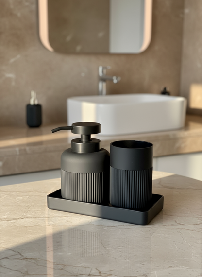 Chaton Bathroom Set- Black (Set of 3)