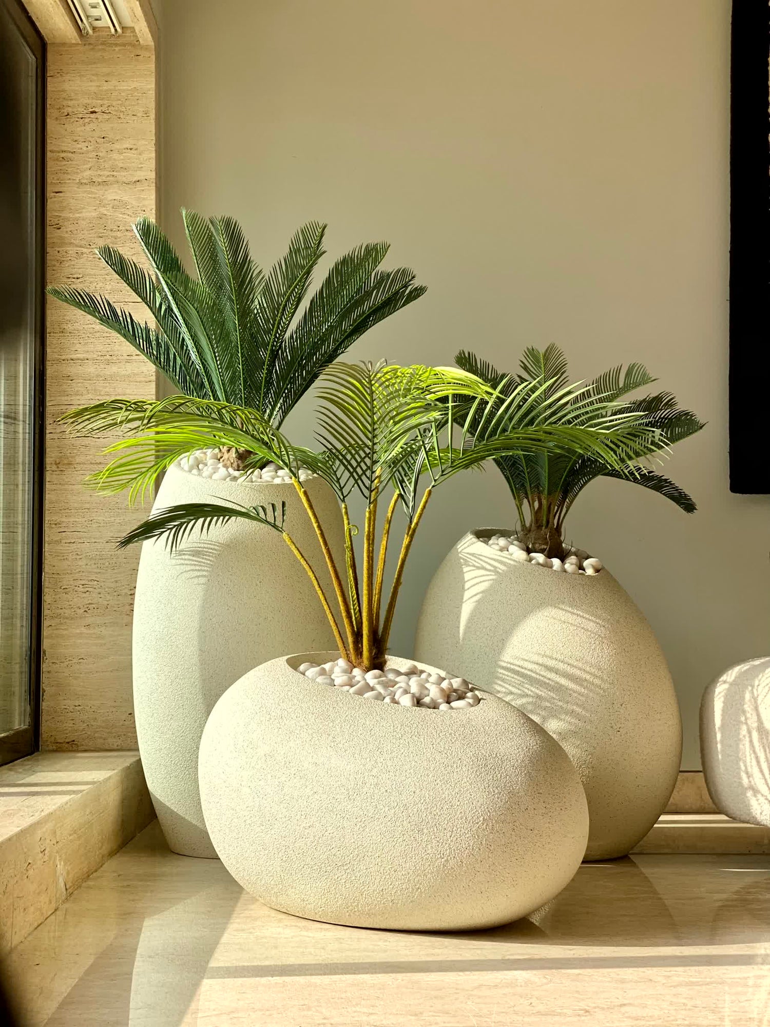 Acropolis Planter - Ivory