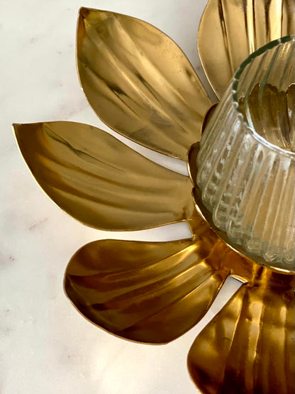 Noor Petal Diya Set
