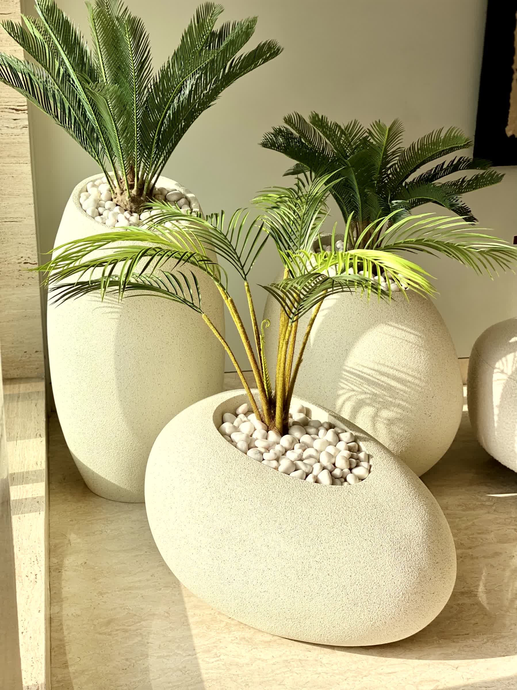 Acropolis Planter - Ivory