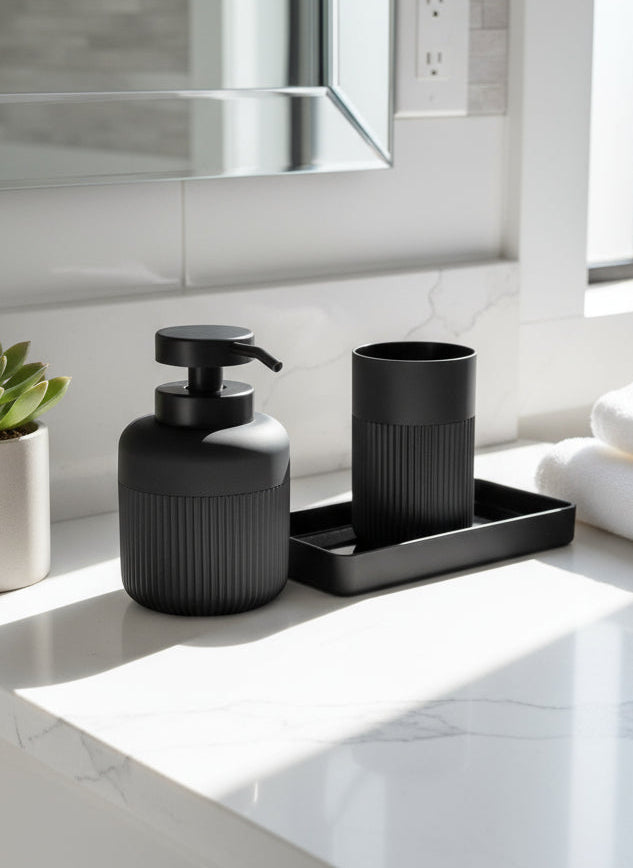 Chaton Bathroom Set- Black (Set of 3)