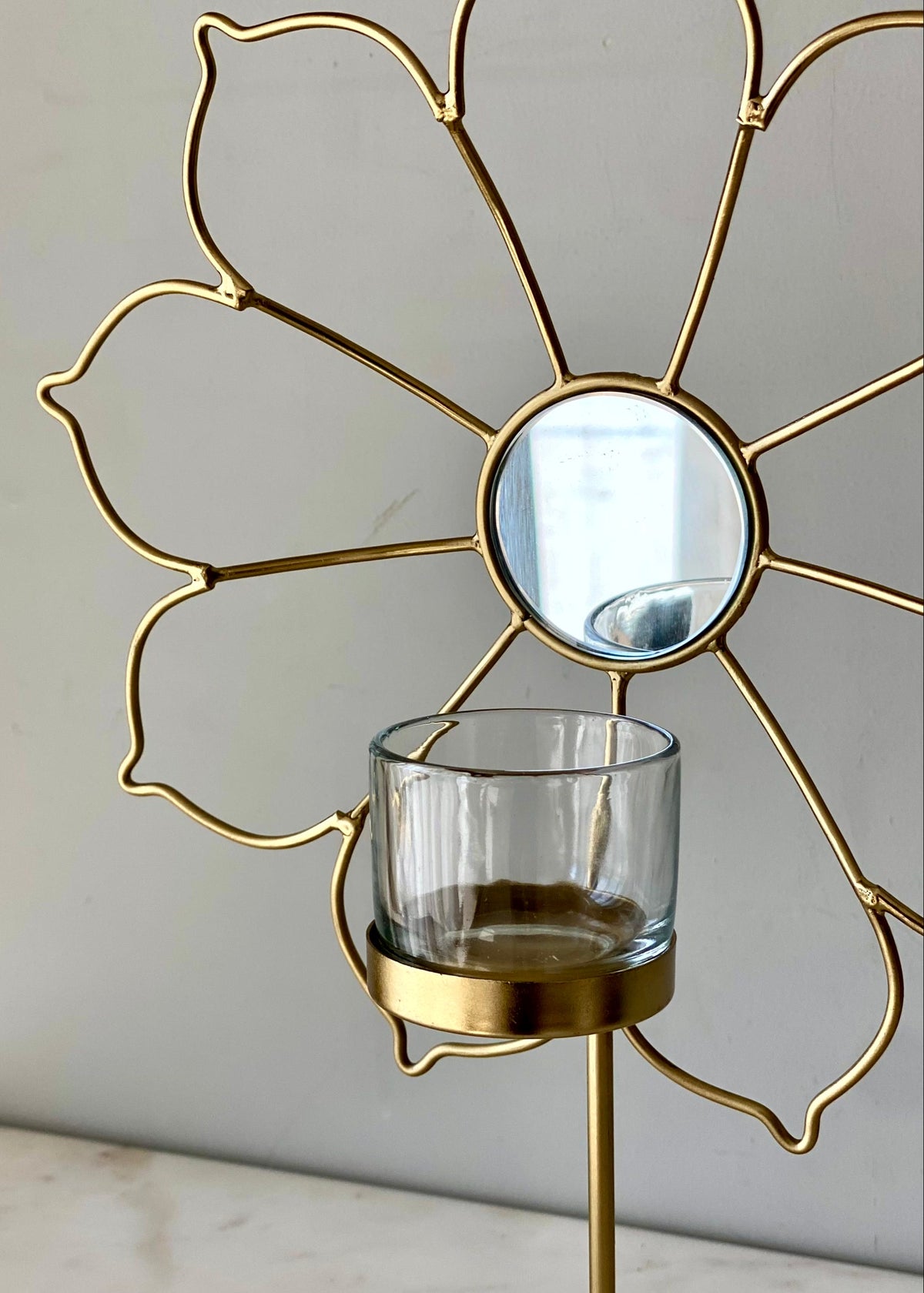 Inaya Ferris Bloom Gold Tea Light Holder
