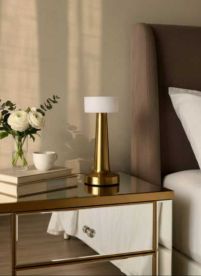 Lumon Table Lamp