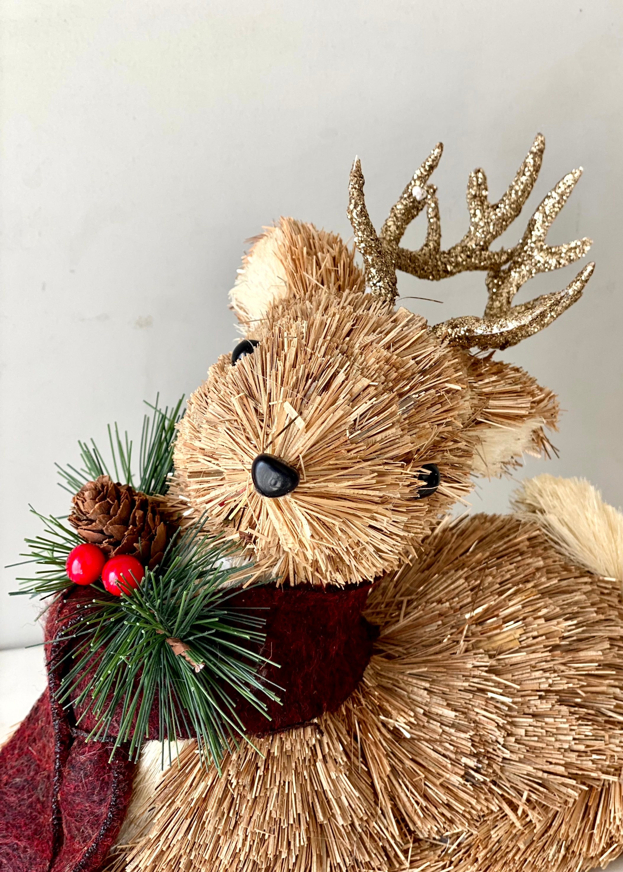 Scarlet Scarf Reindeer