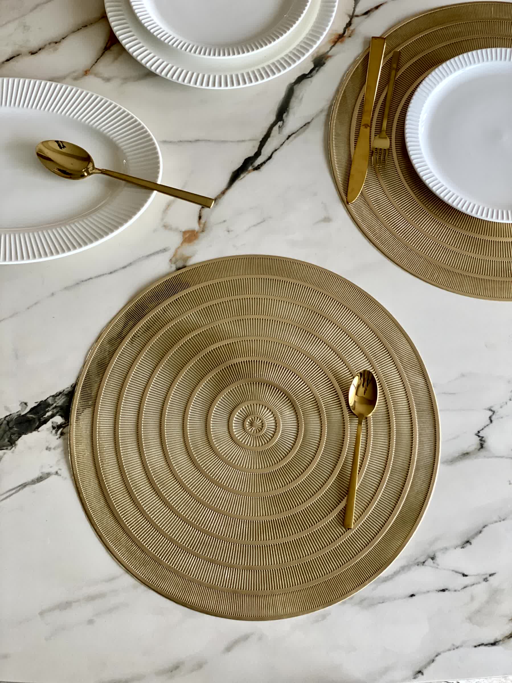 Swirling Table Mats - Gold (Set of 6)