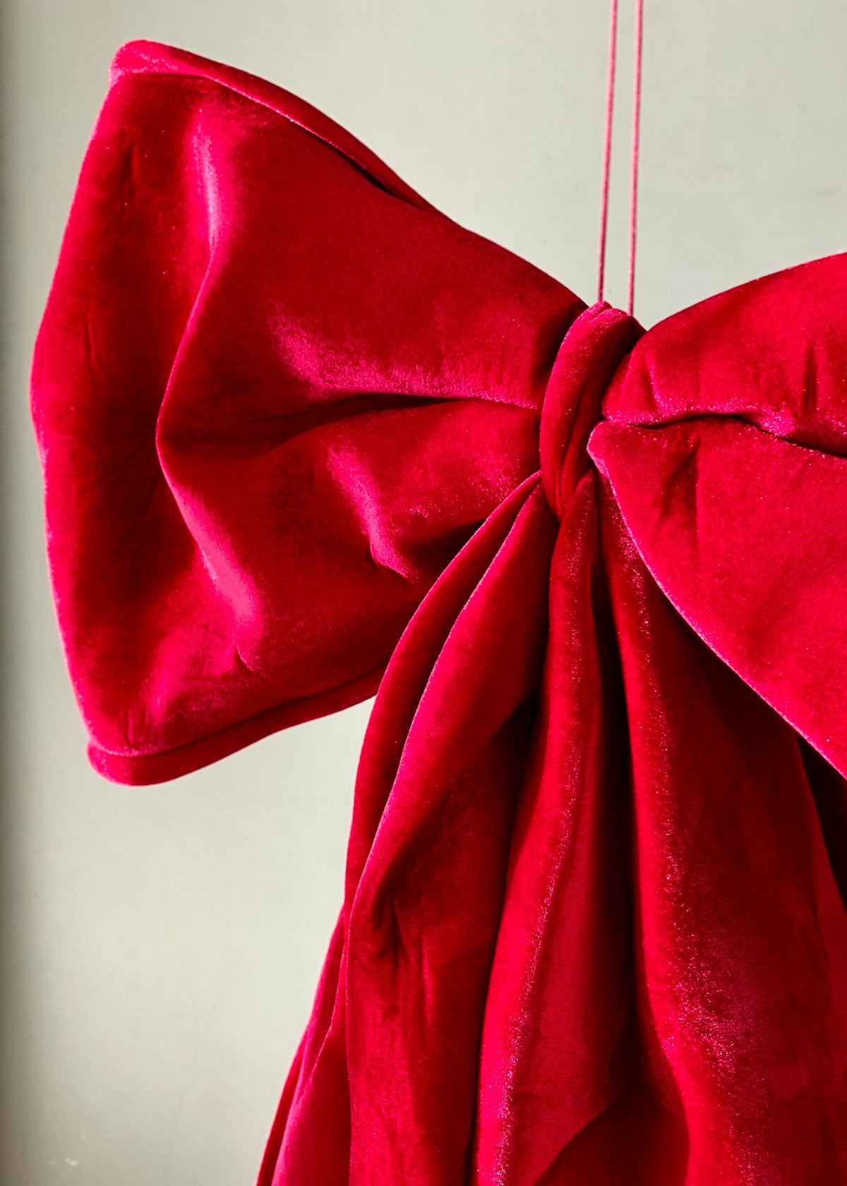Ruby Christmas Bow Ornament - 3.5 Feet