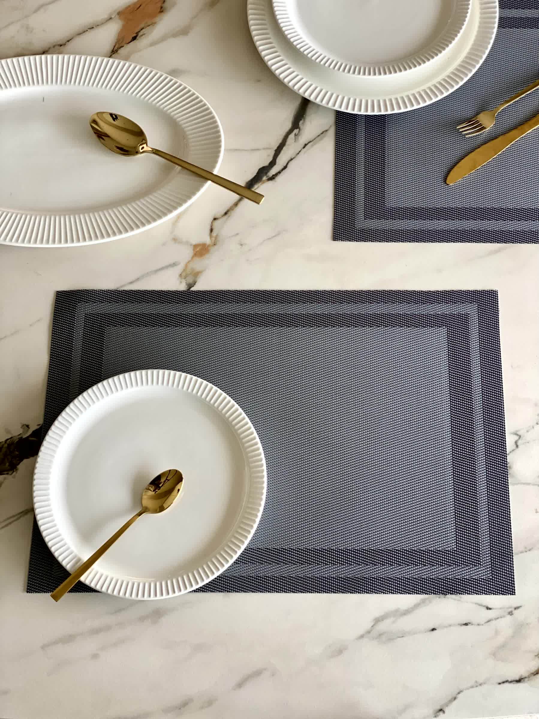 Classic Table Mats - Grey (Set of 6)