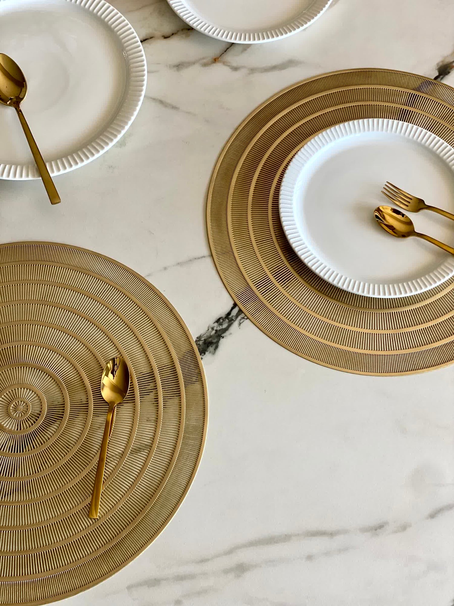 Swirling Table Mats - Gold (Set of 6)