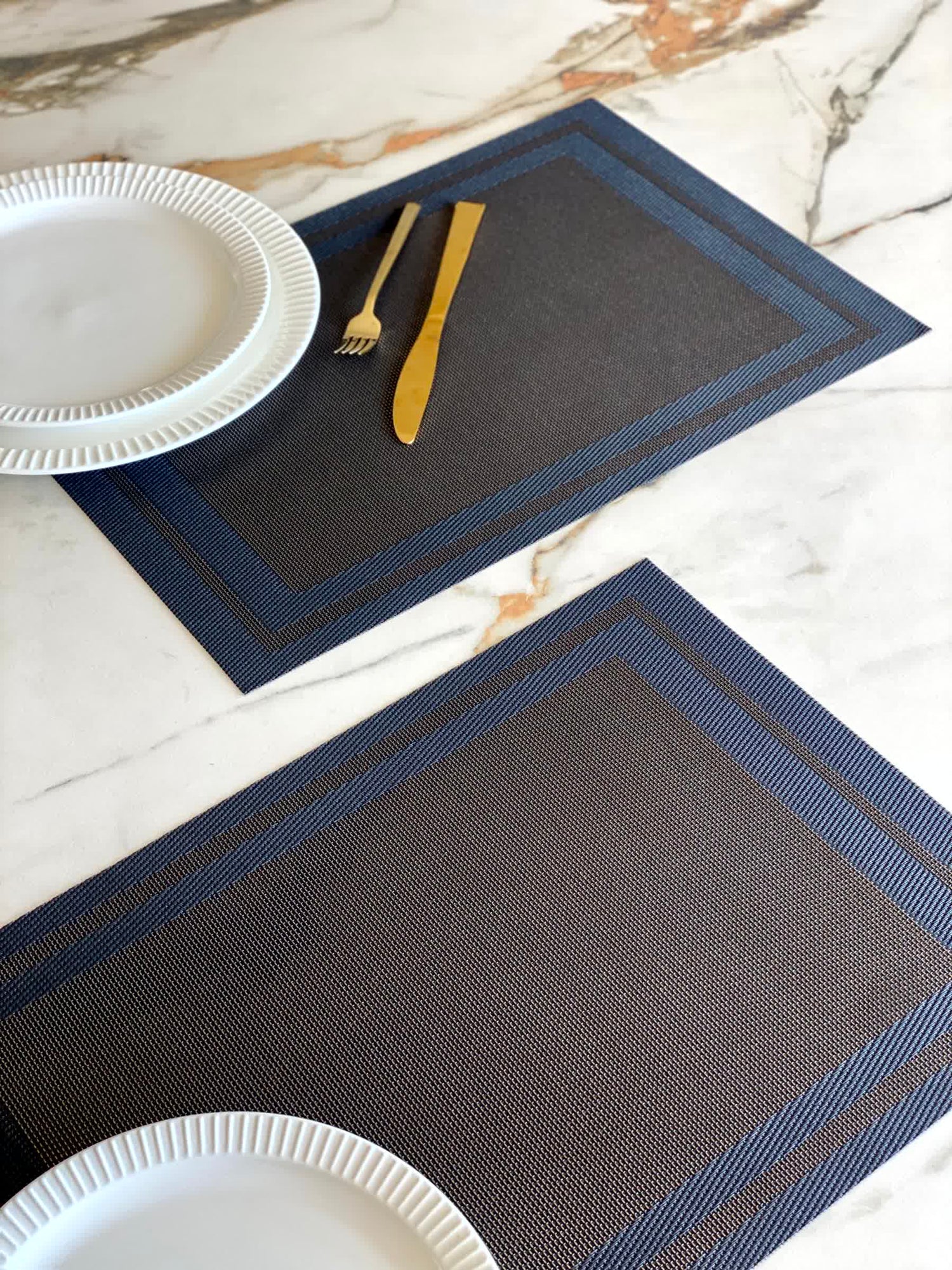 Classic Table Mats - Black (Set of 6)