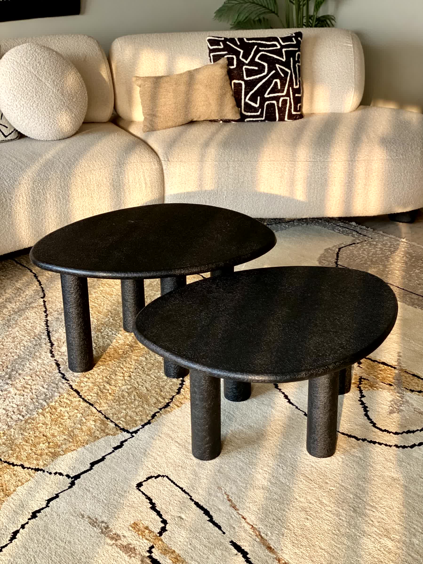 Odessa Nesting Tables - Black (Set of 2)