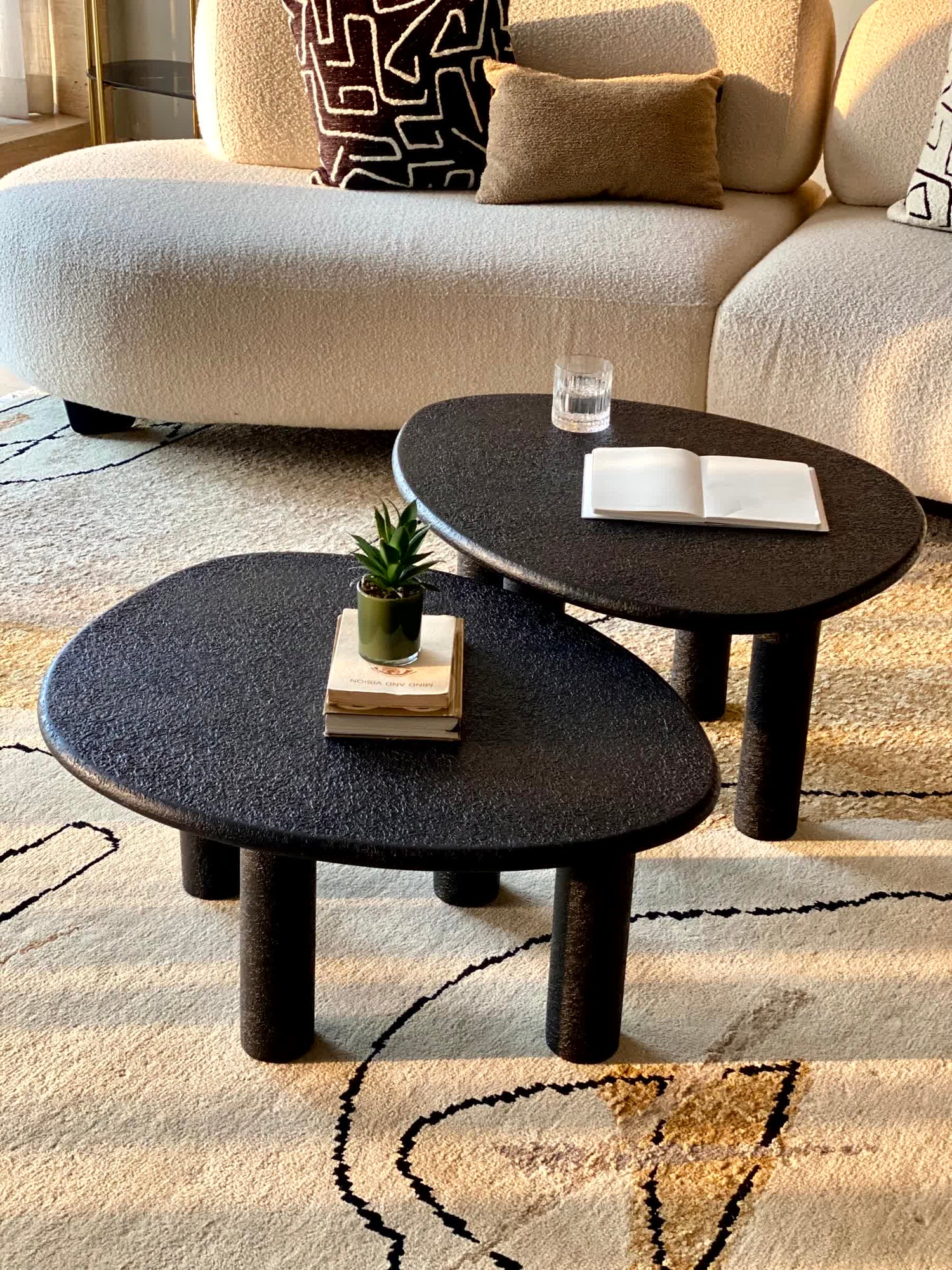 Odessa Nesting Tables - Black (Set of 2)