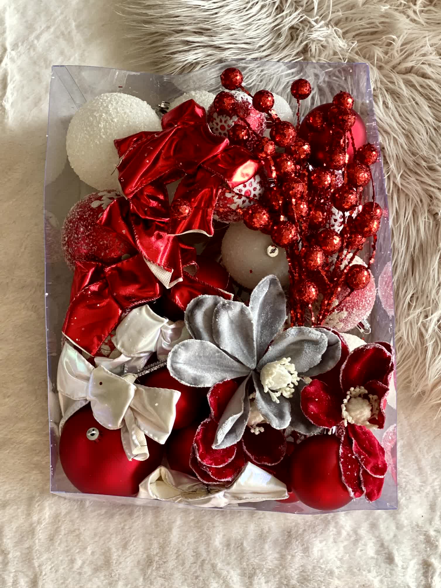 Christmas Luxe Ornament Hanging Set